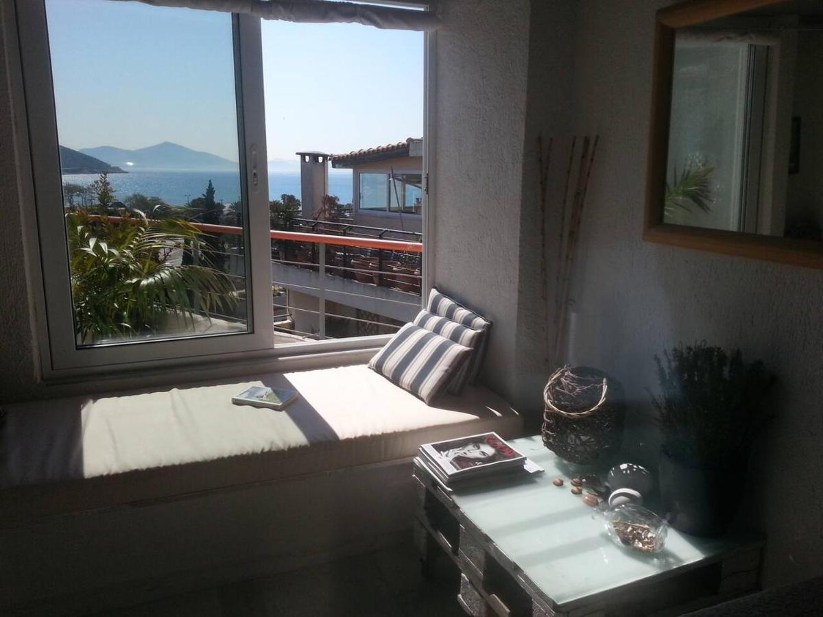 Varkiza Seaside Penthouse With Private Roof Deck Vári المظهر الخارجي الصورة